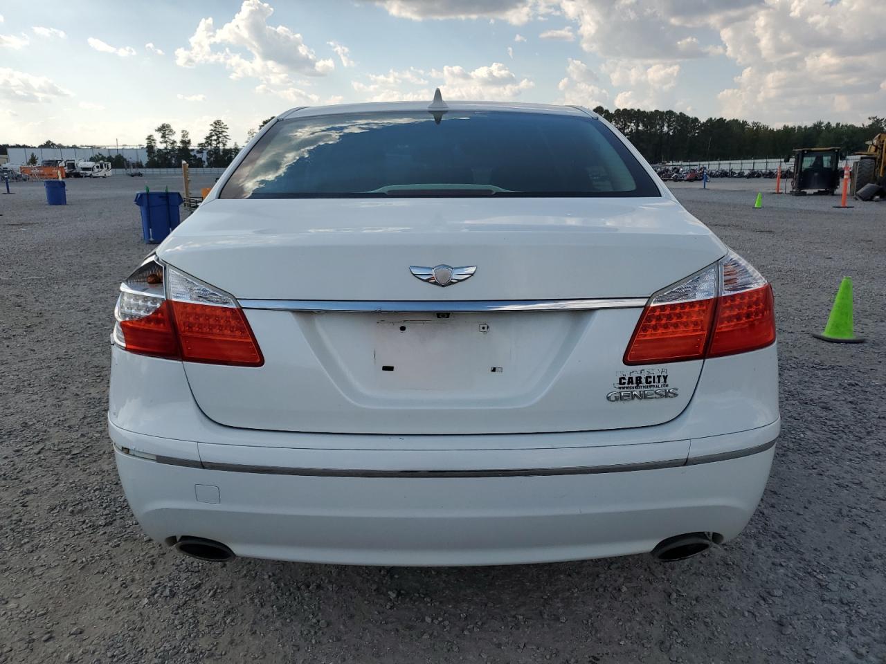 HYUNDAI GENESIS 3.8L
