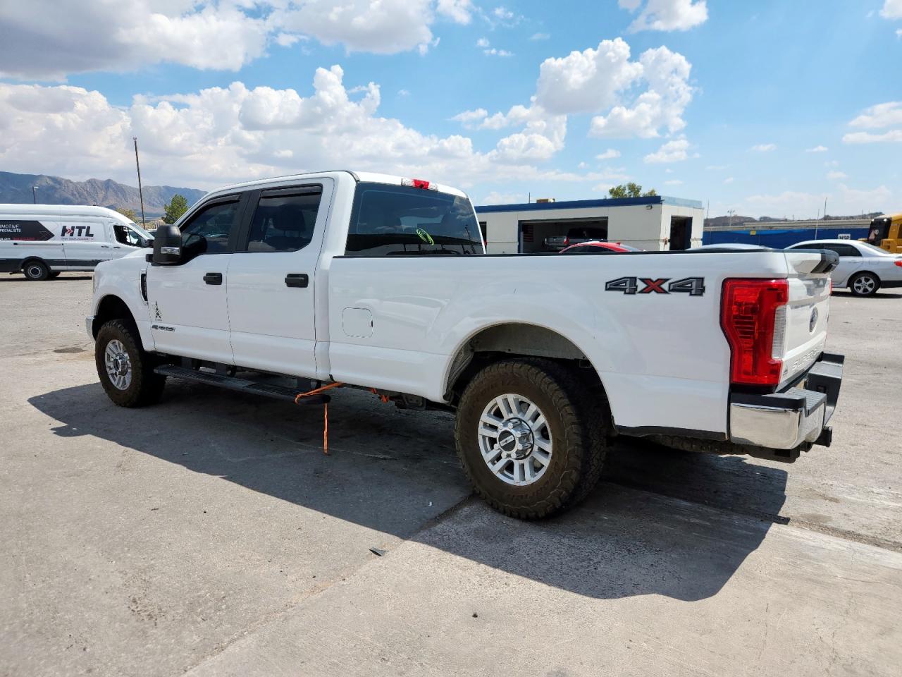FORD F-250 SUPER DUTY