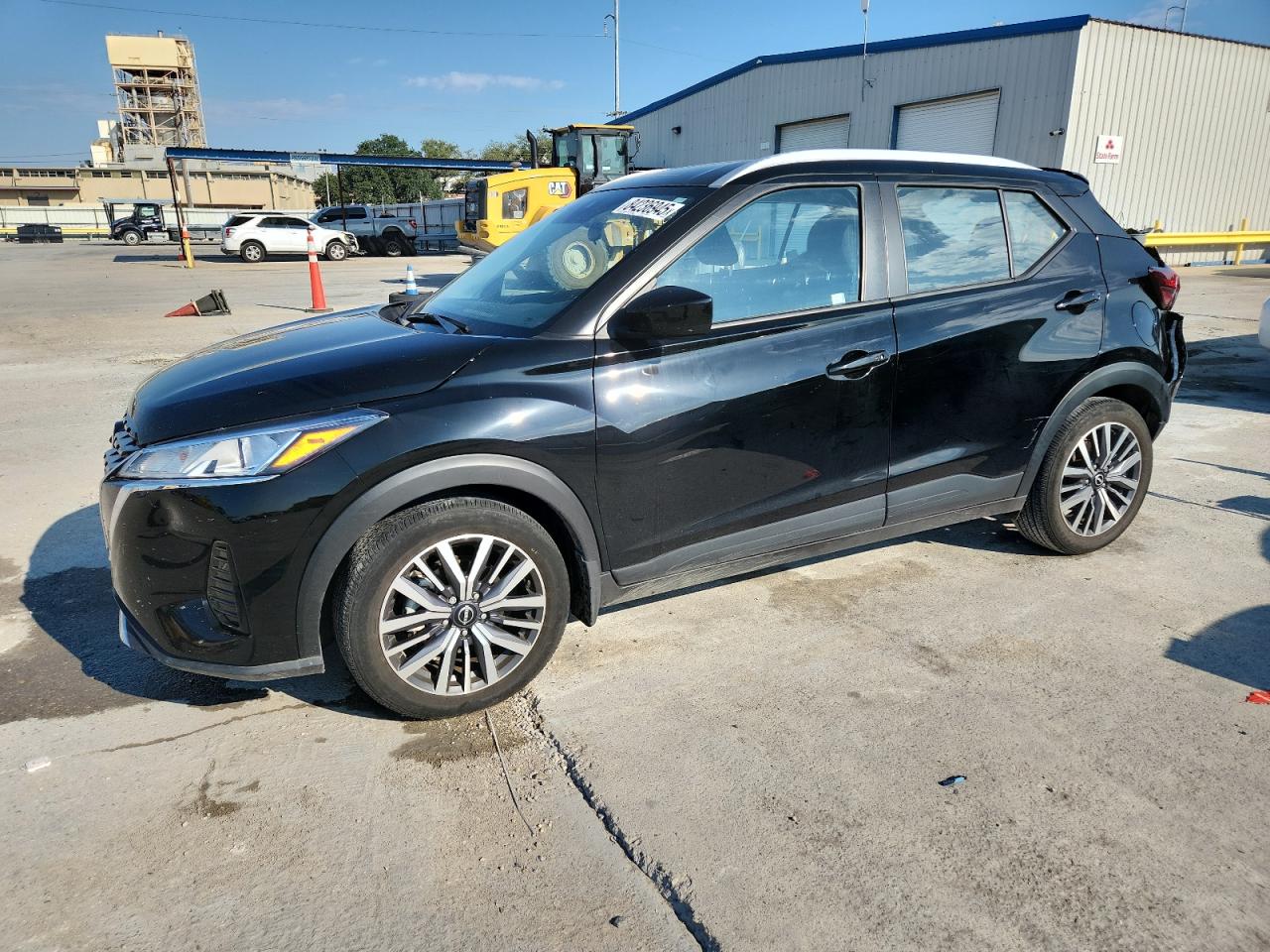 NISSAN KICKS SV