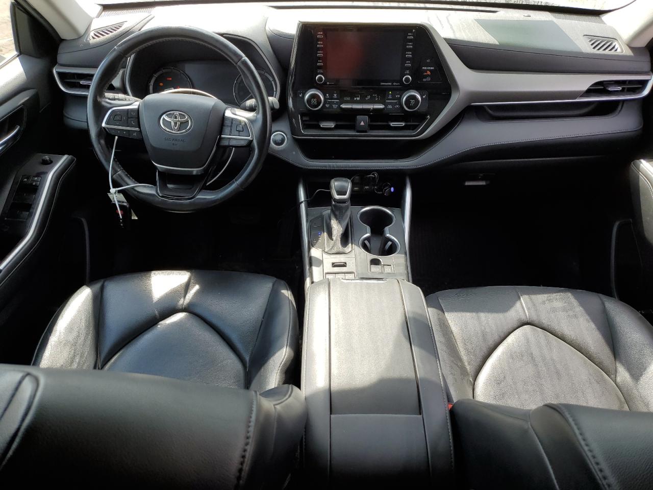 TOYOTA HIGHLANDER XLE