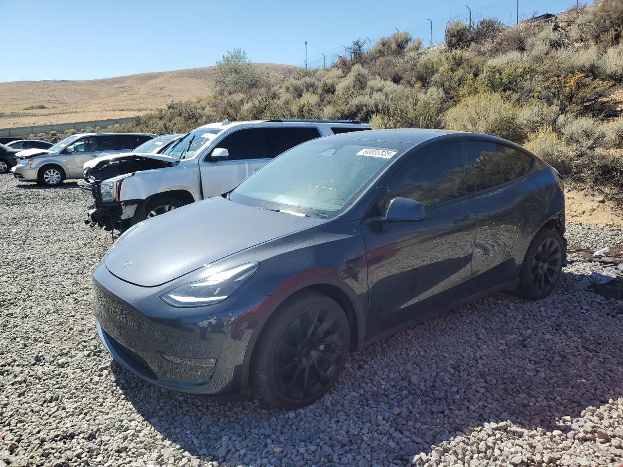 TESLA MODEL Y