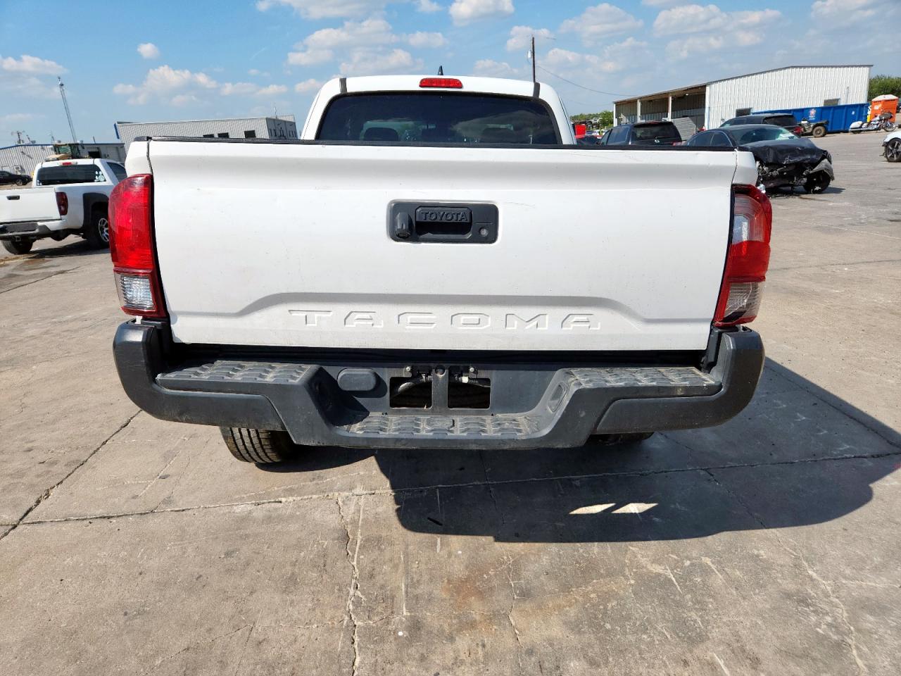 TOYOTA TACOMA ACCESS CAB