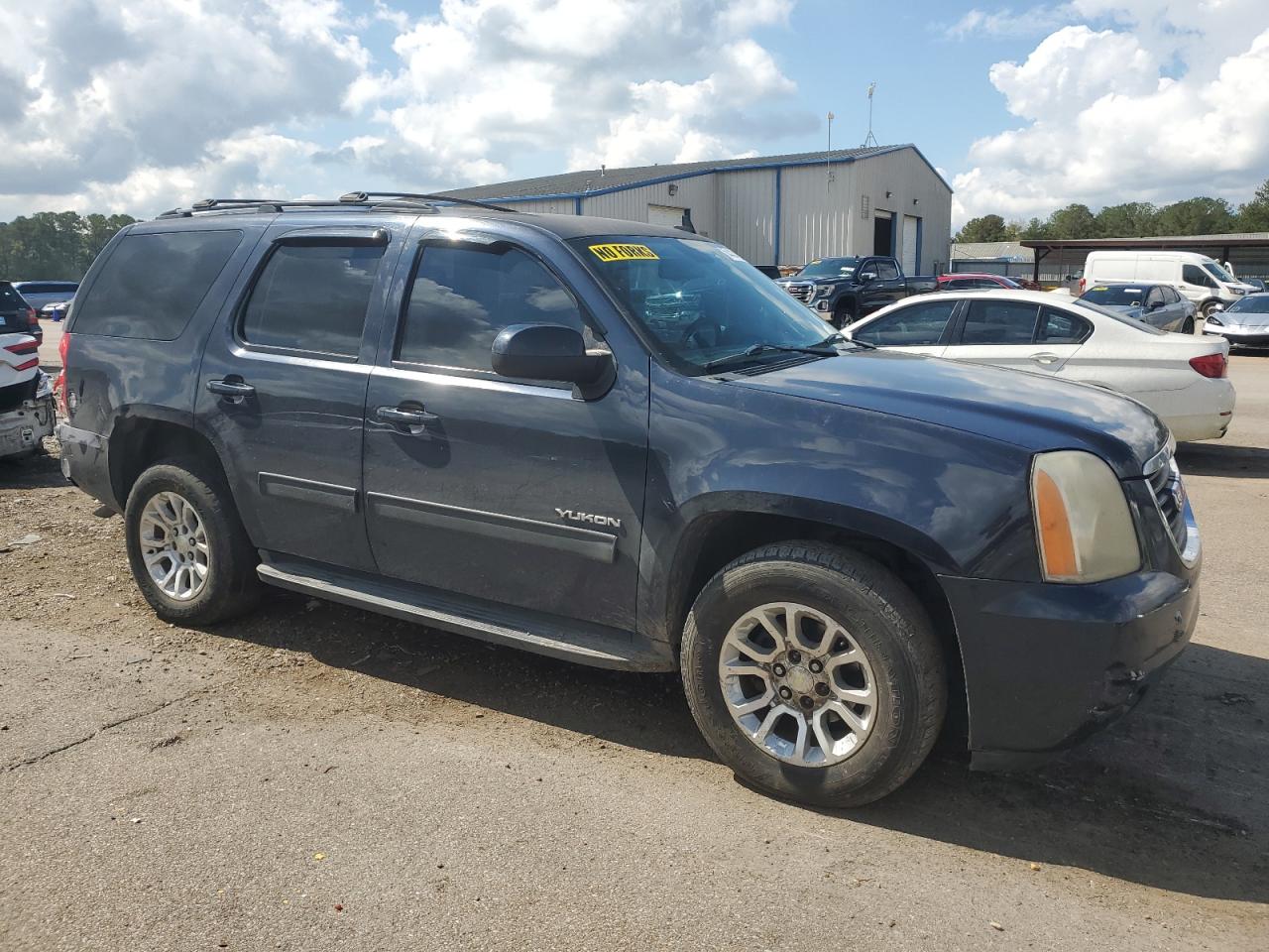 GMC YUKON SLE