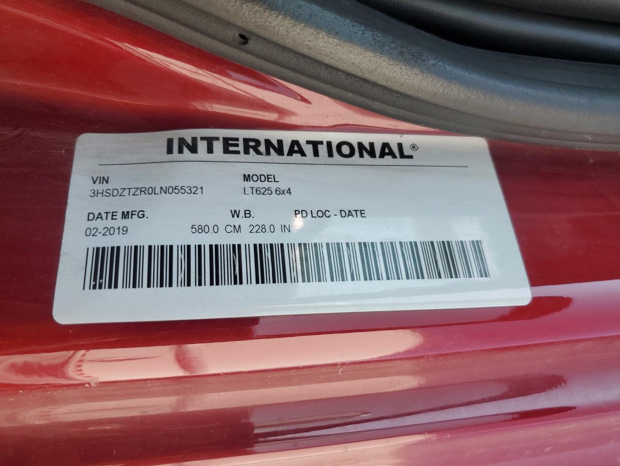 Lot #3246275897 2020 INTERNATIONAL LT625