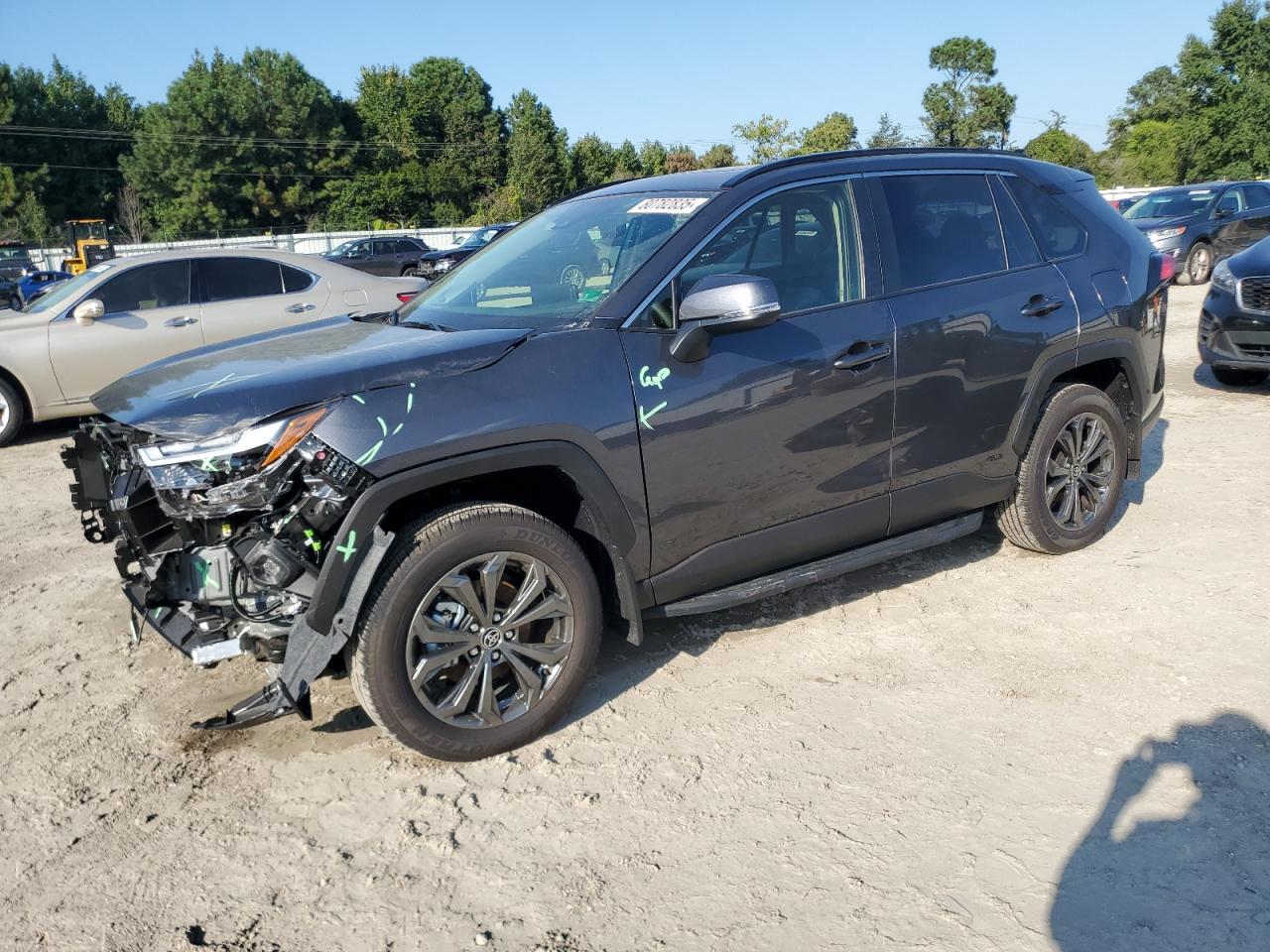  Salvage Toyota RAV4