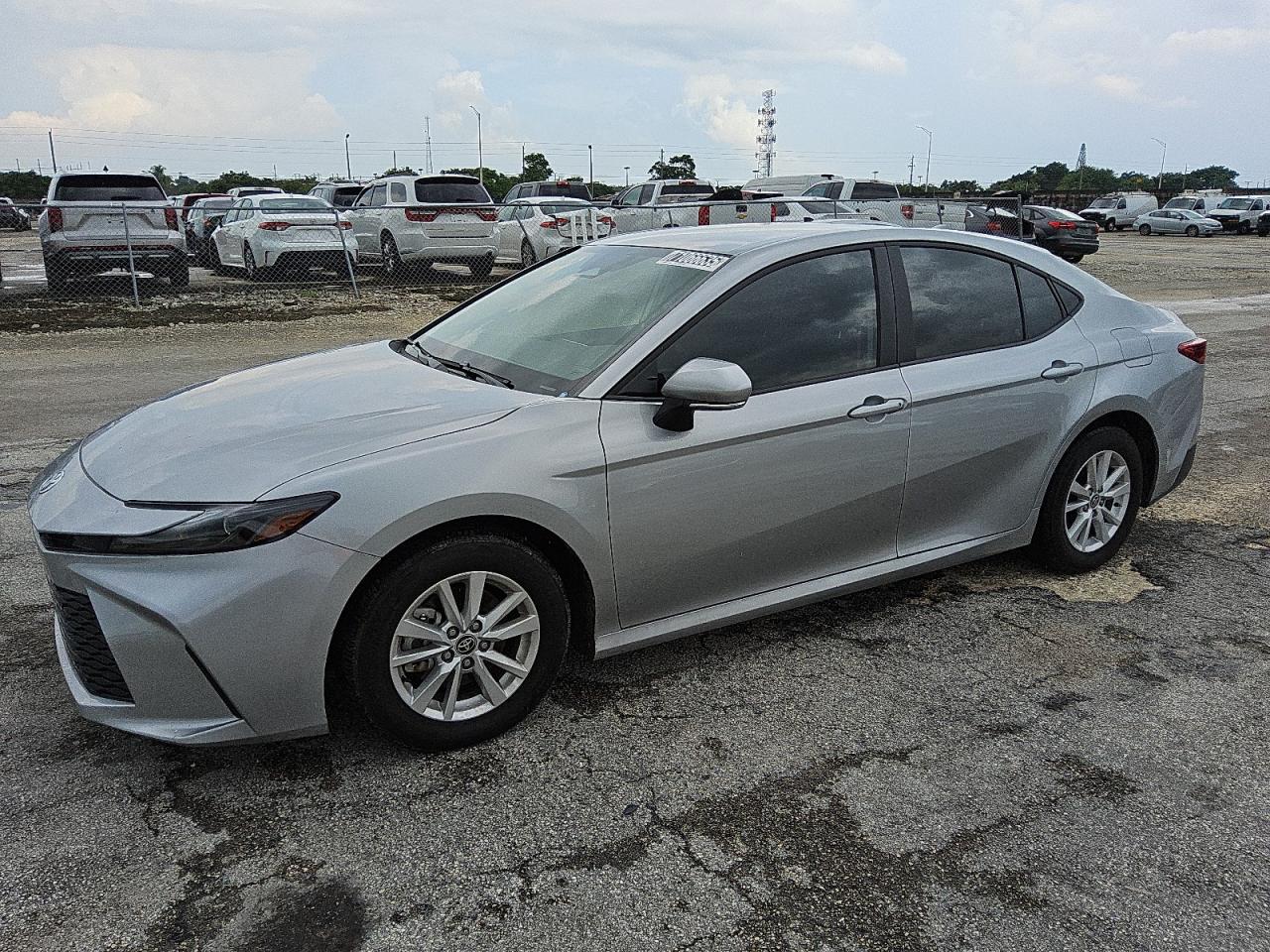TOYOTA CAMRY XSE