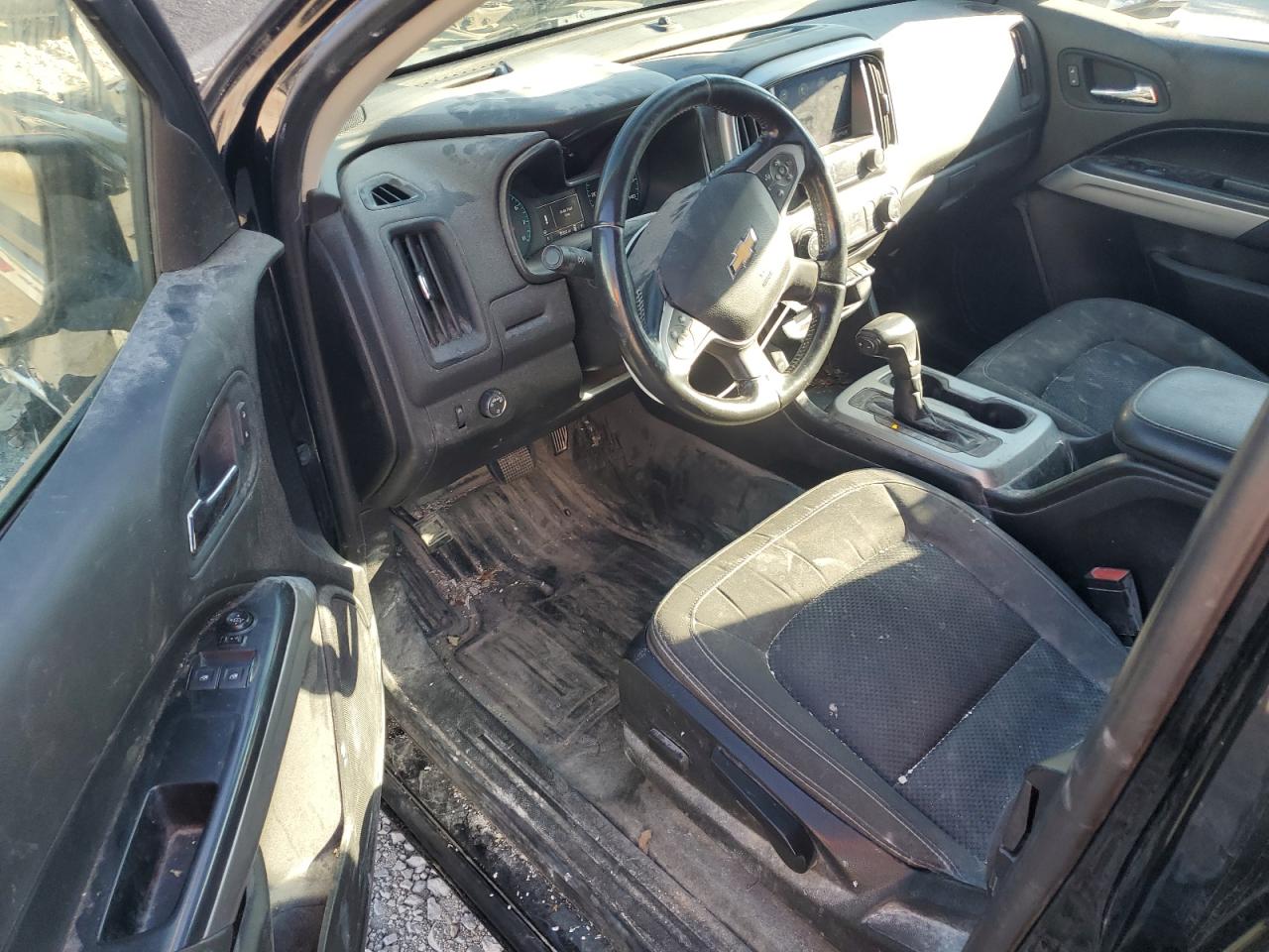 CHEVROLET COLORADO LT