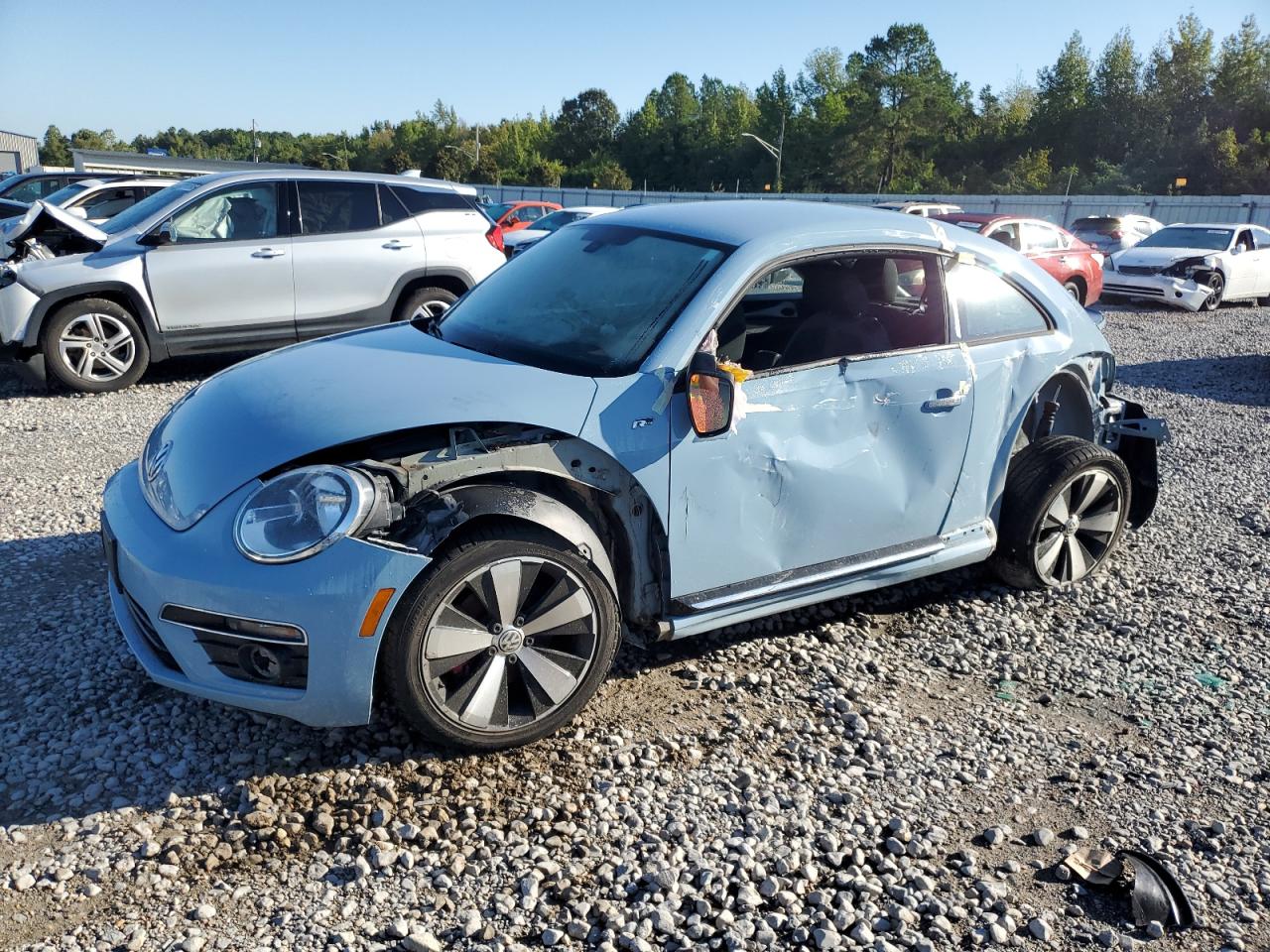 VOLKSWAGEN BEETLE R-LINE