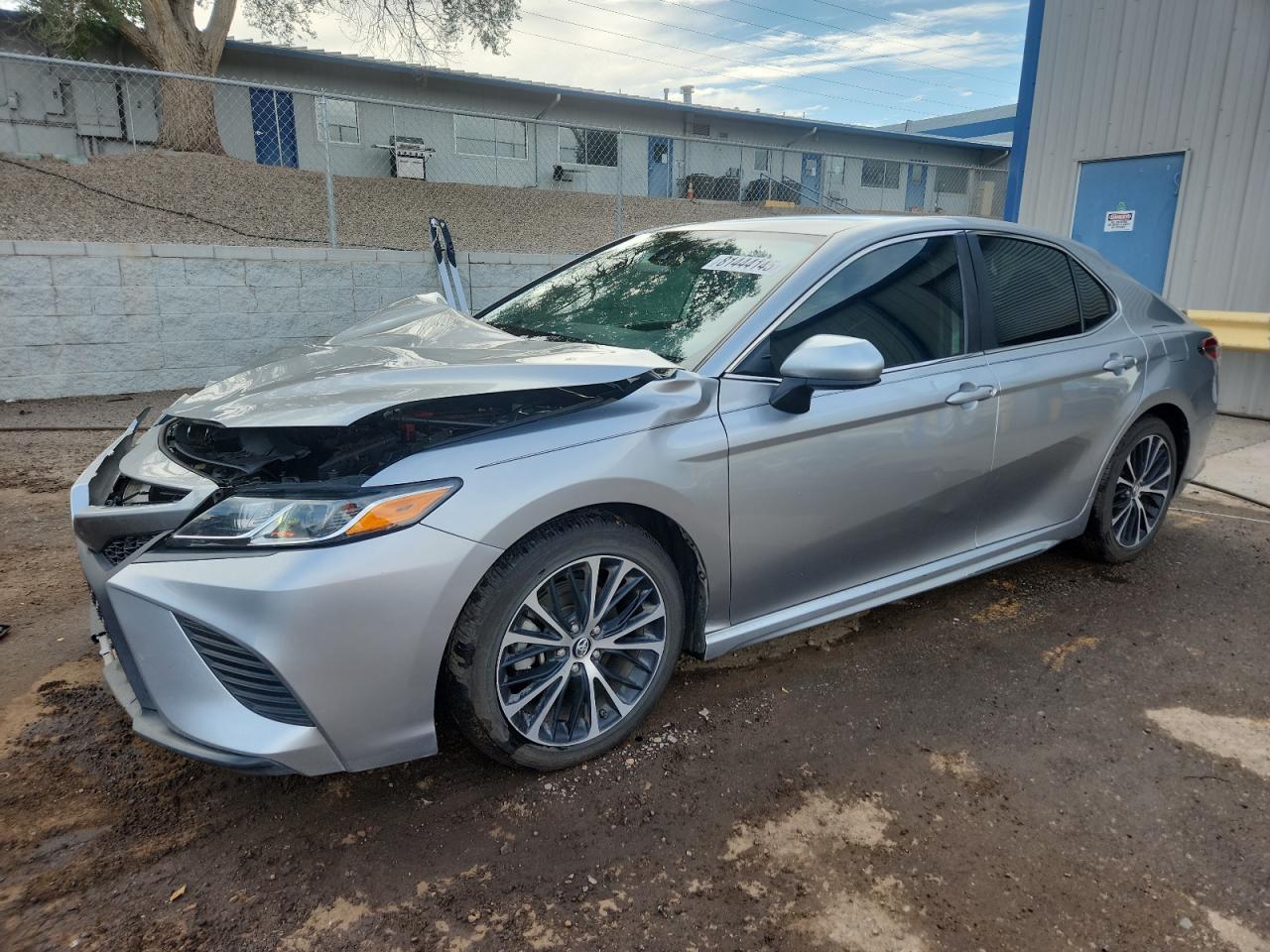 TOYOTA CAMRY L