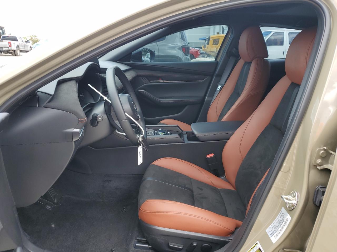 MAZDA 3 CARBON TURBO