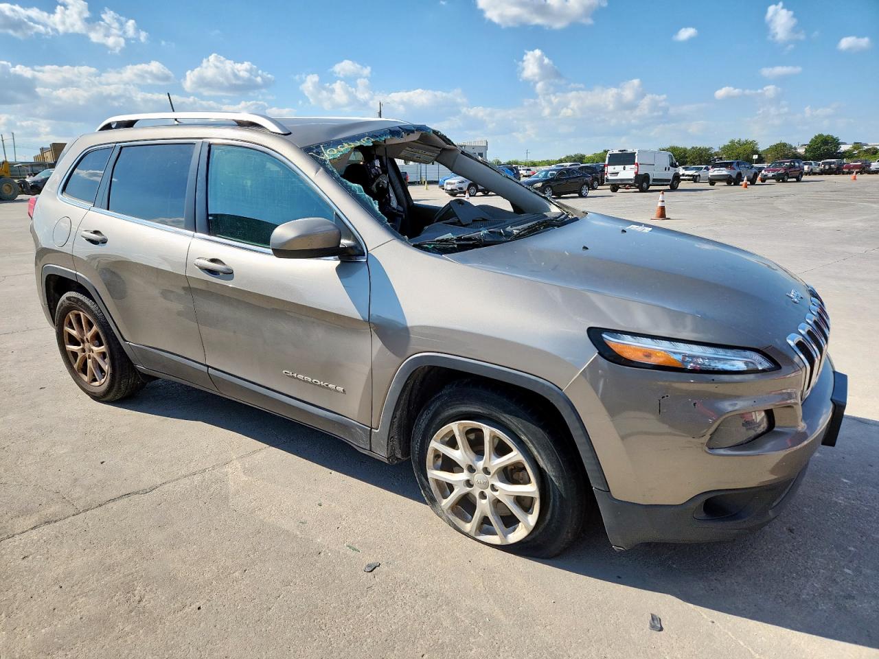 JEEP GRAND CHEROKEE LATITUDE