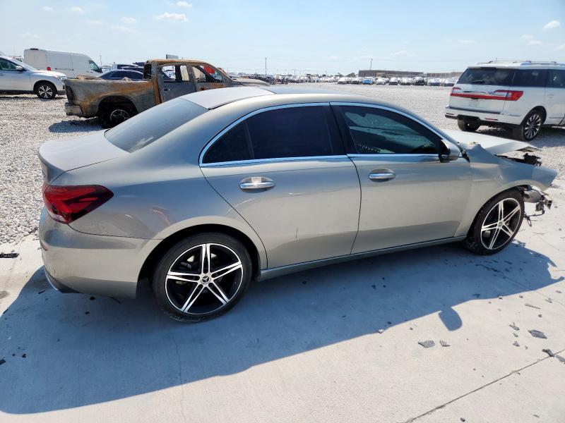 2019 MERCEDES-BENZ A 220 4MAT WDD3G4FB8KW001377