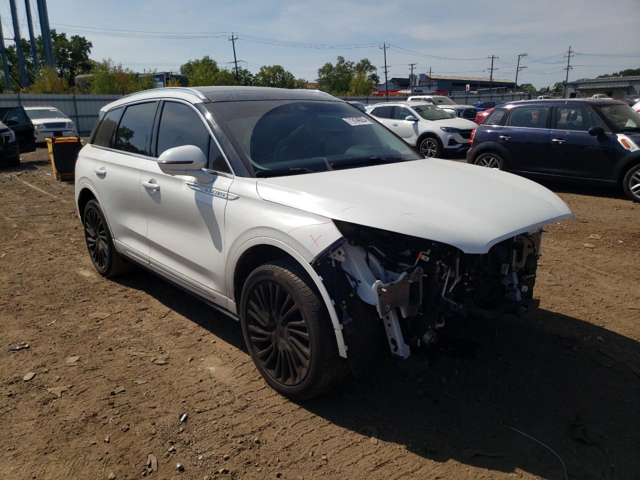 LINCOLN CORSAIR RESERVE