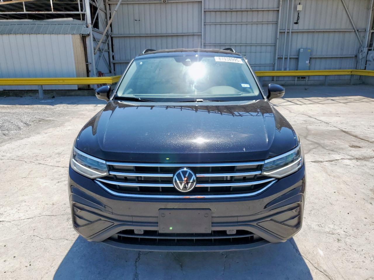 VOLKSWAGEN TIGUAN S