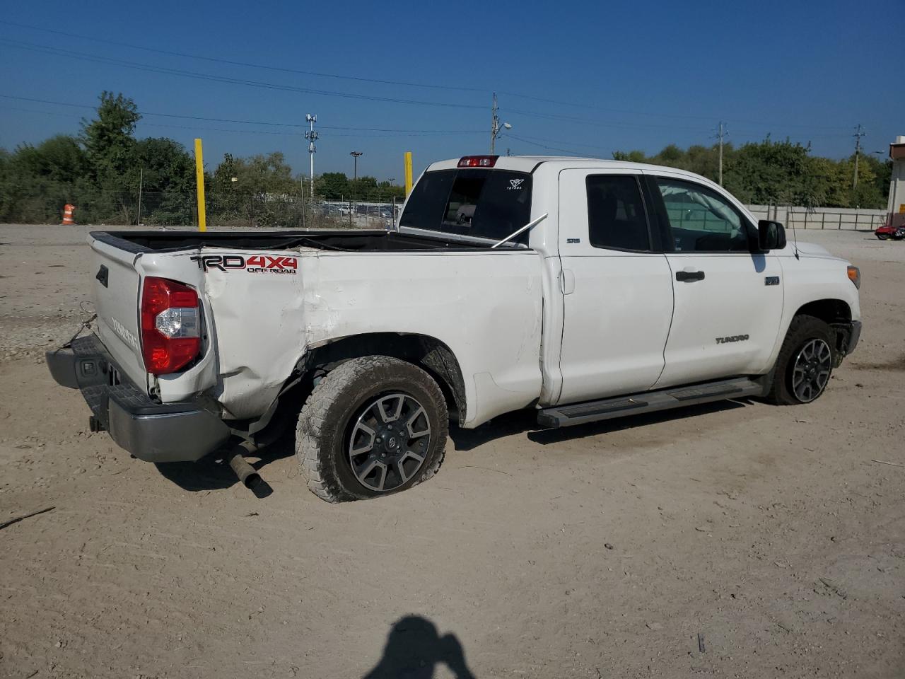 TOYOTA TUNDRA DOUBLE CAB SR