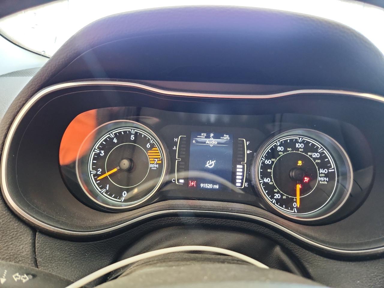 JEEP GRAND CHEROKEE LATITUDE PLUS