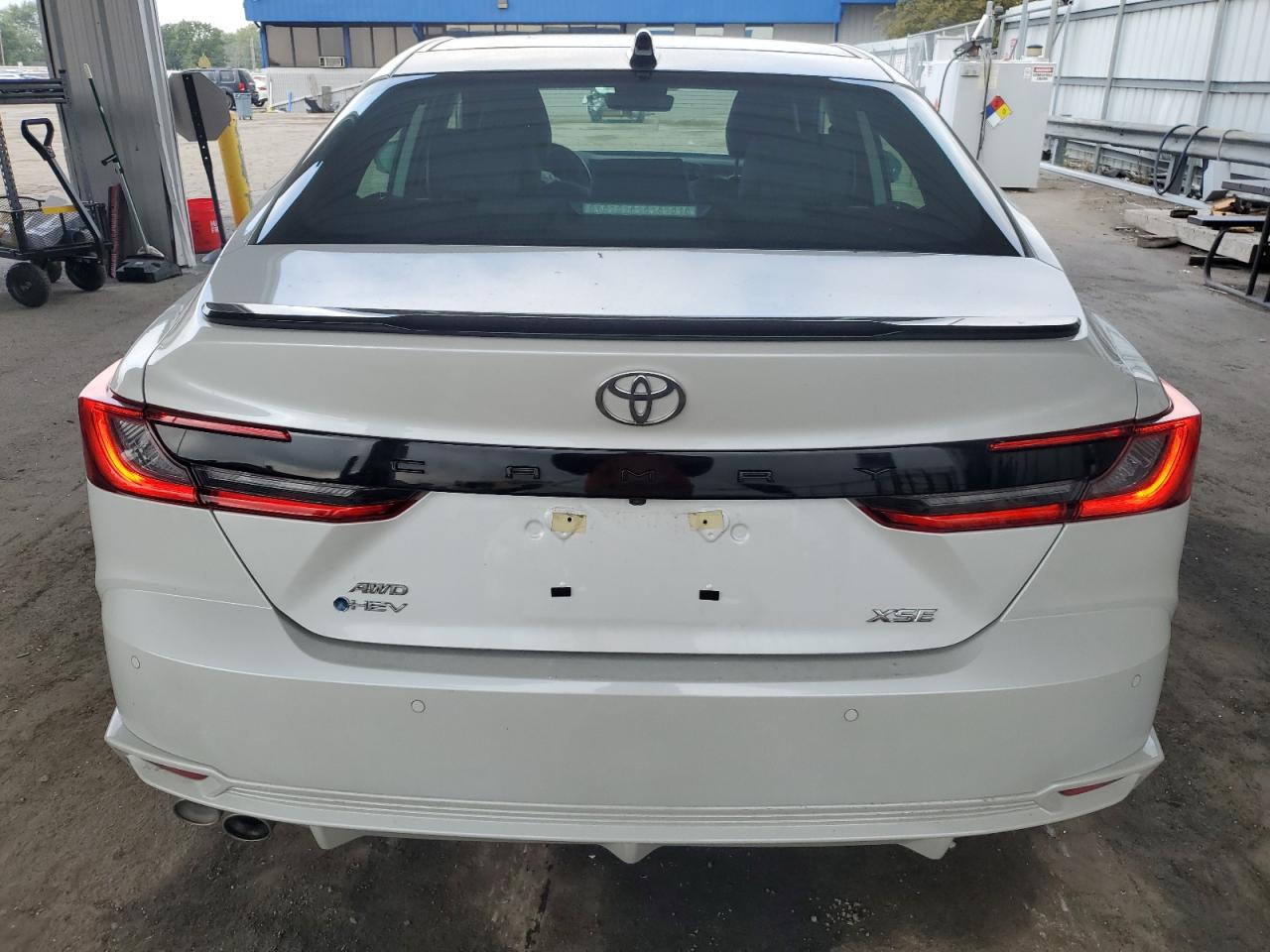 TOYOTA CAMRY XSE