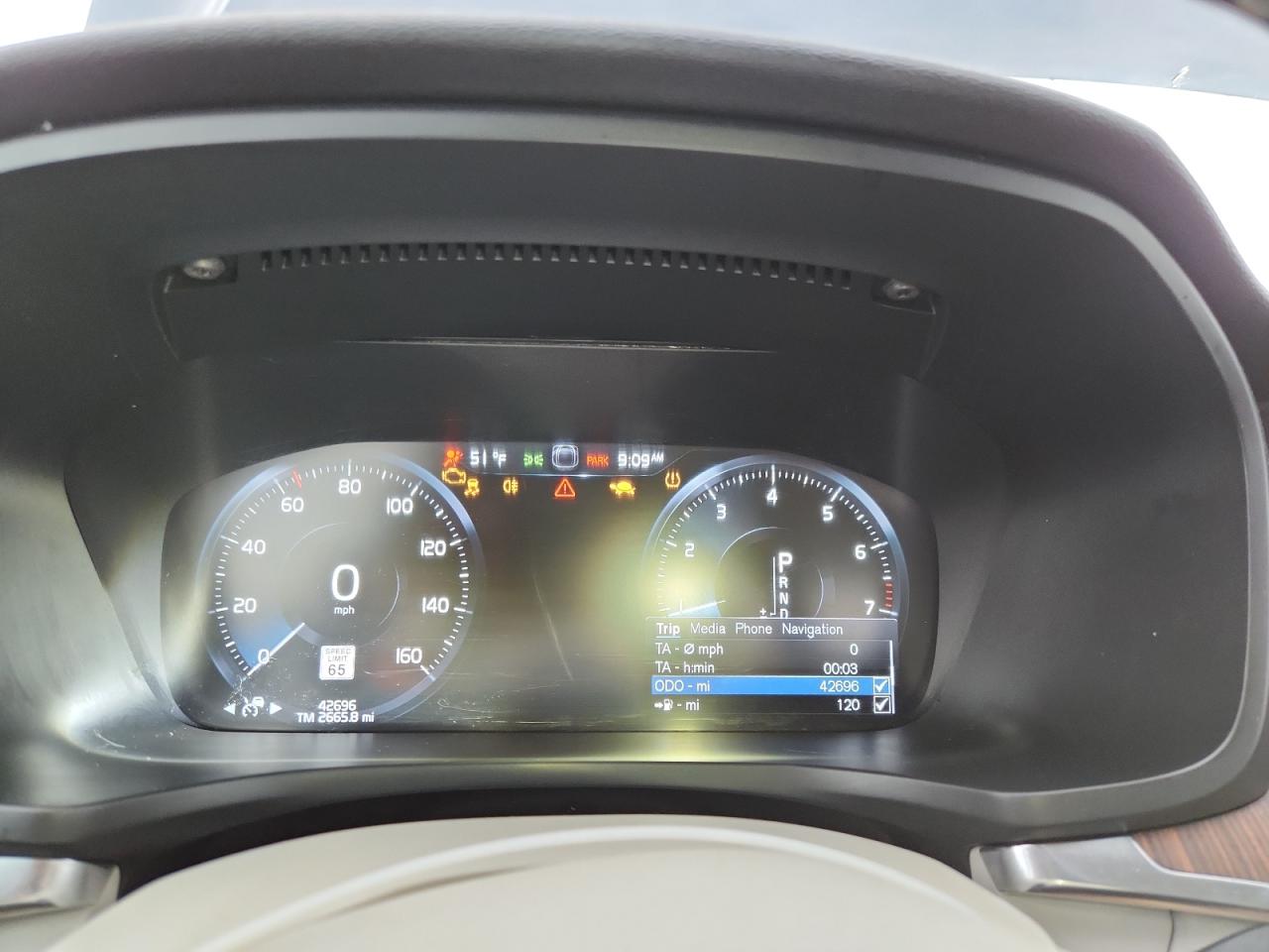 VOLVO S60 T6 MOMENTUM