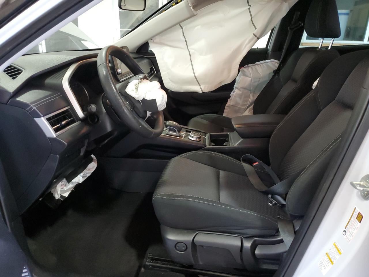 MITSUBISHI OUTLANDER ES