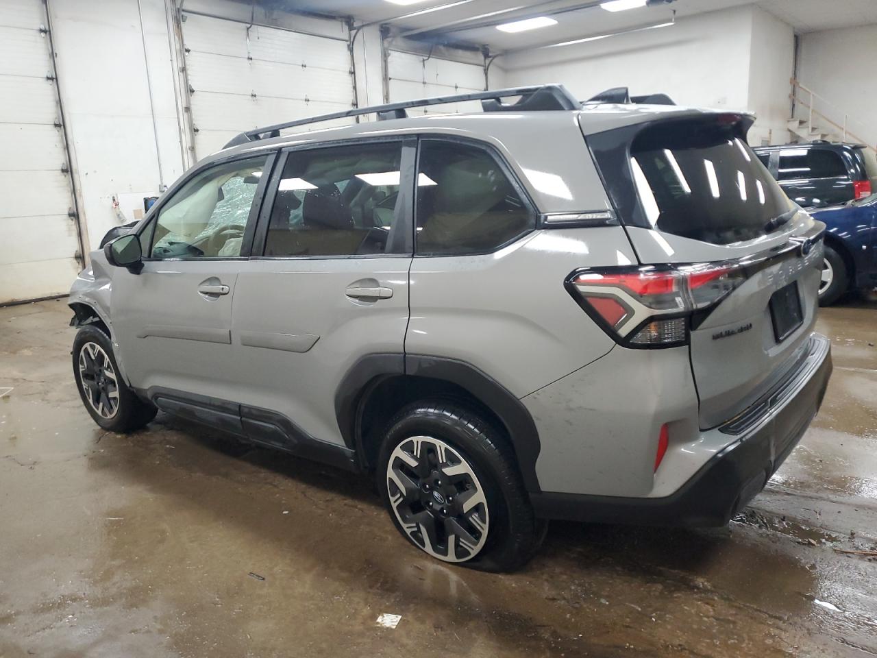 SUBARU FORESTER PREMIUM