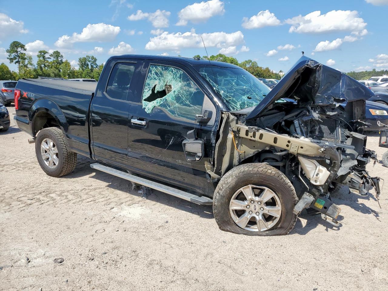 FORD F-150 SUPER CAB
