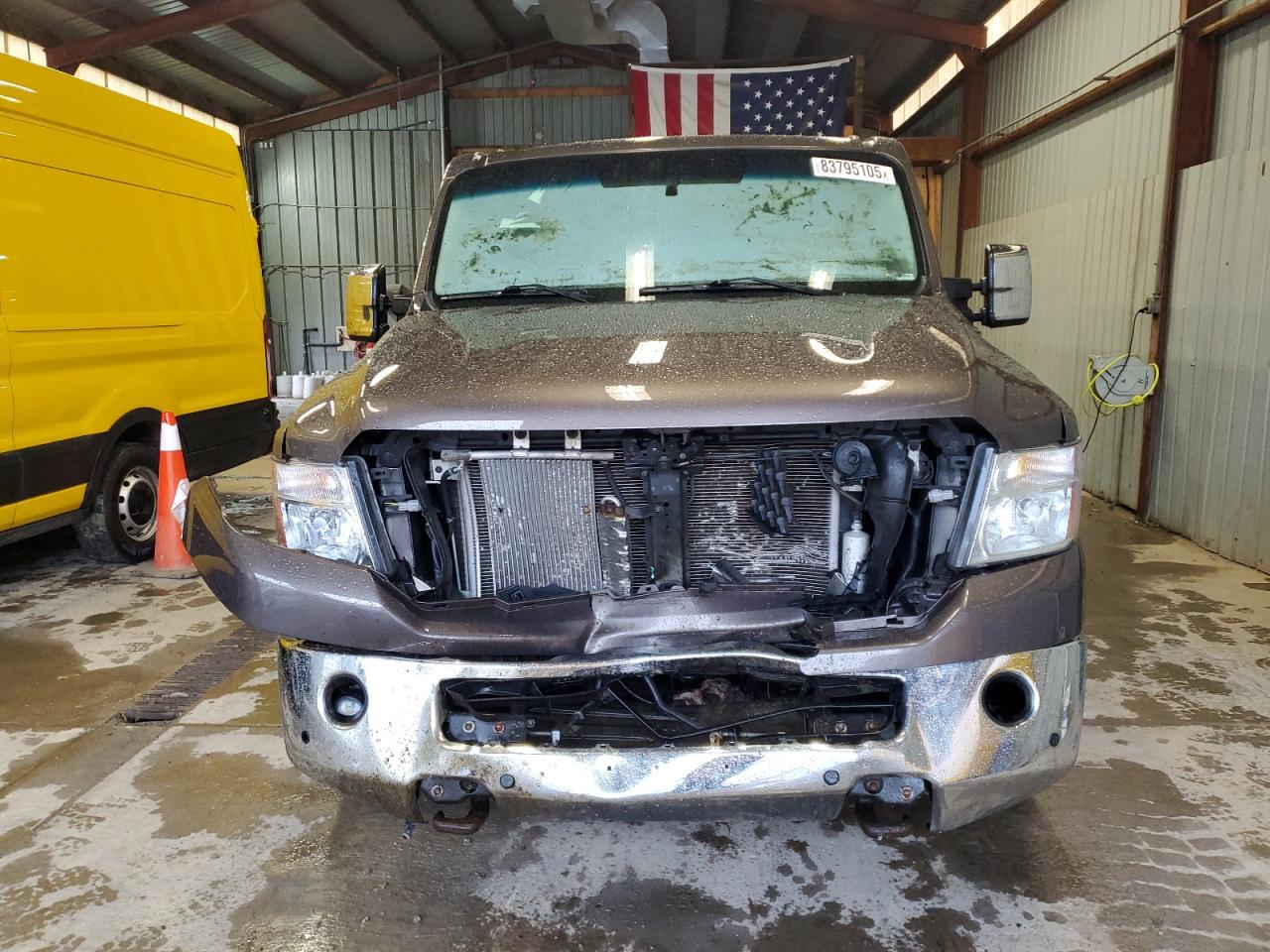 NISSAN NV3500 3500 S