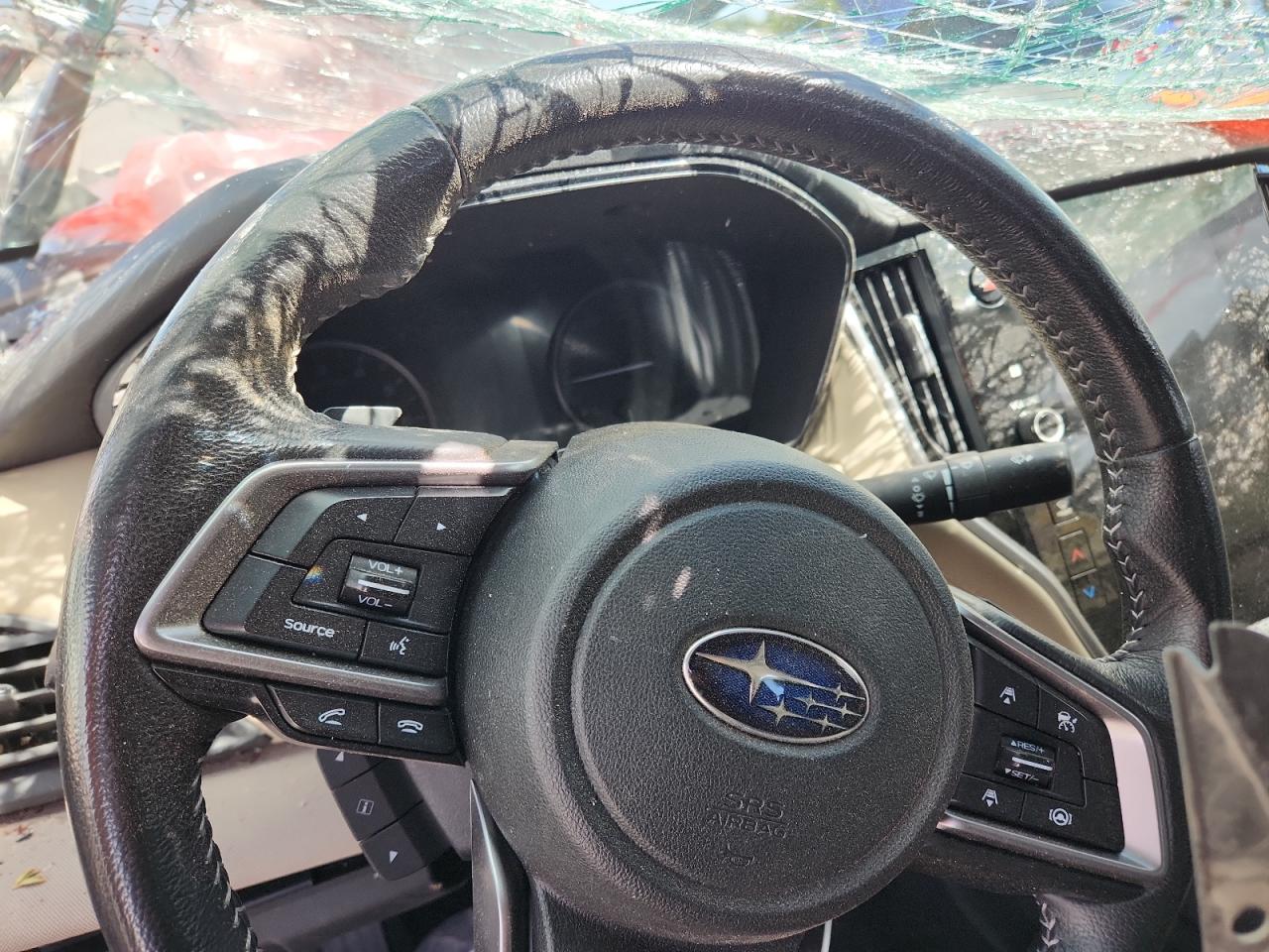 SUBARU LEGACY PREMIUM