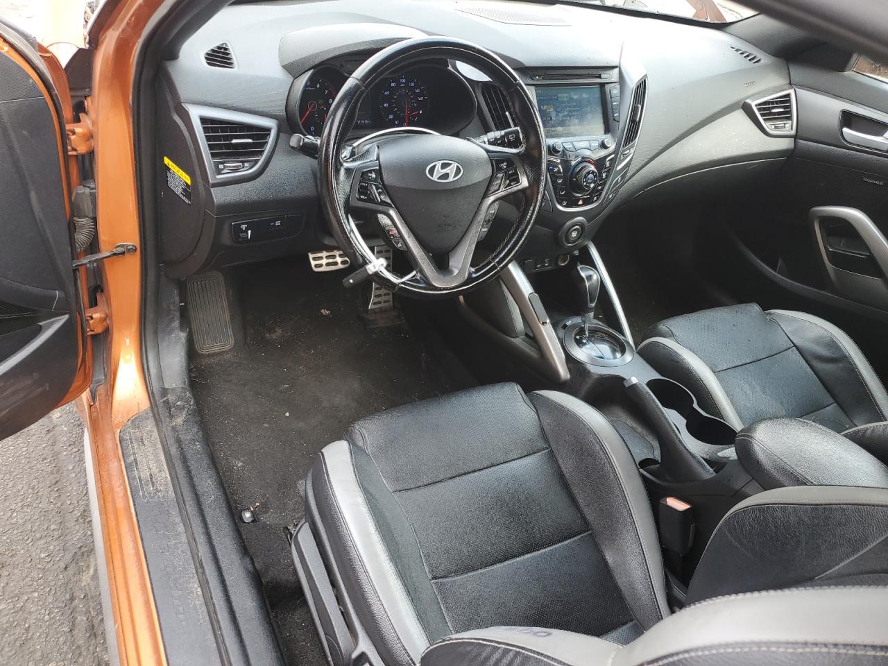 HYUNDAI VELOSTER TURBO