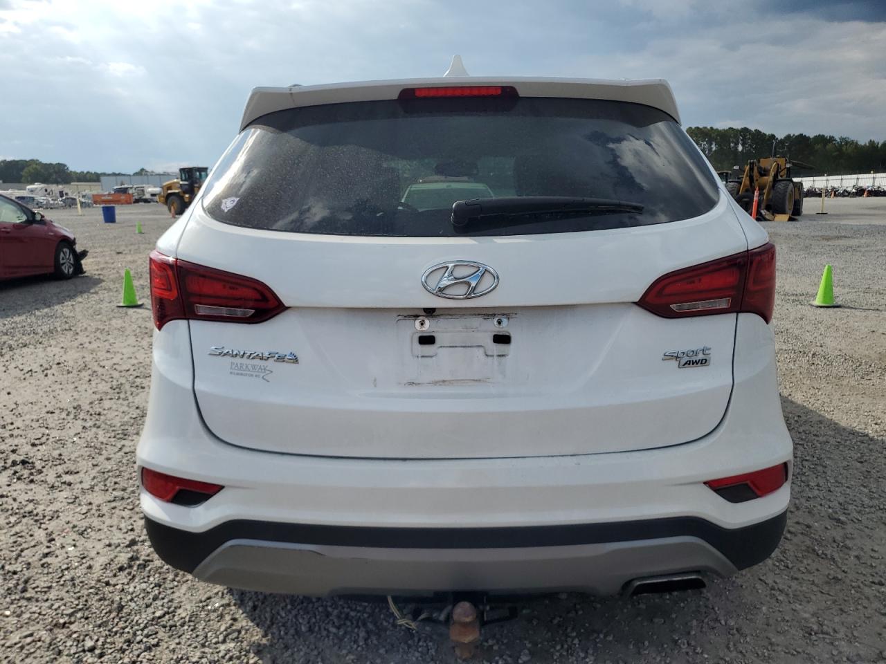 HYUNDAI SANTA FE SPORT