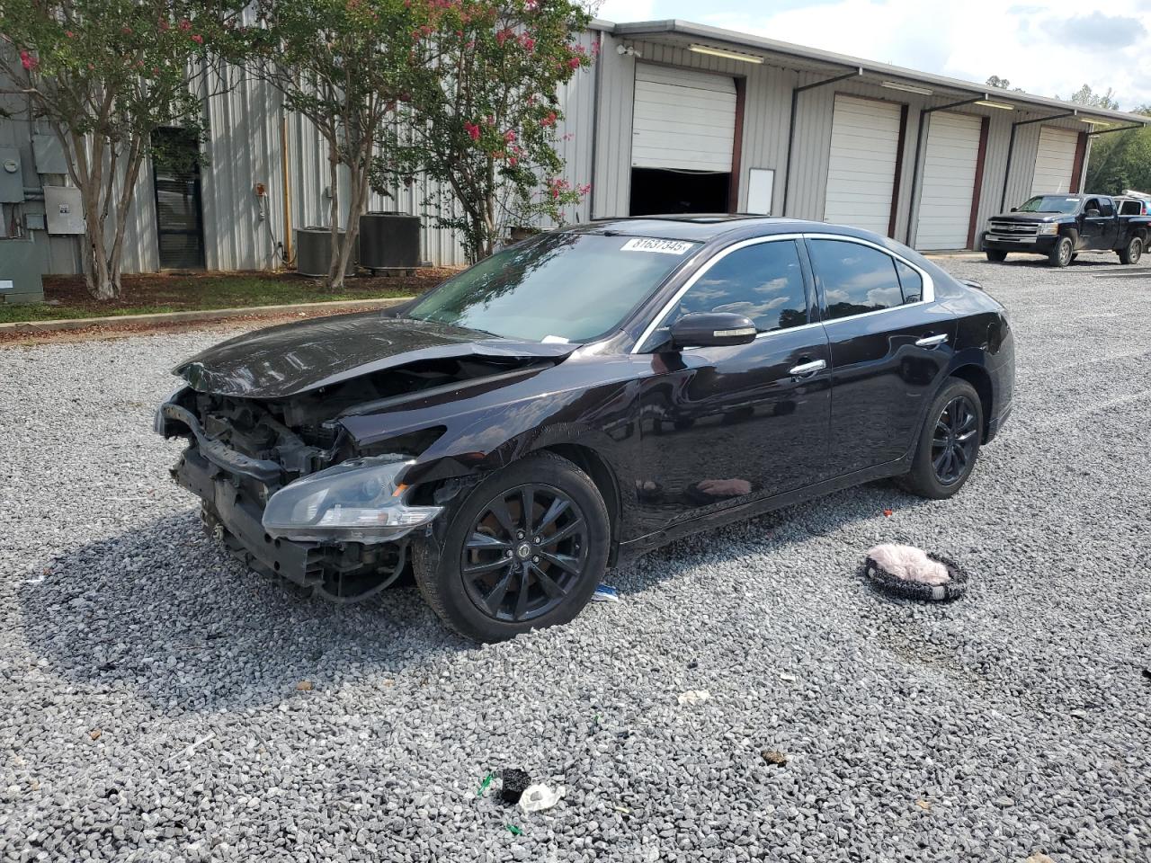 NISSAN MAXIMA S