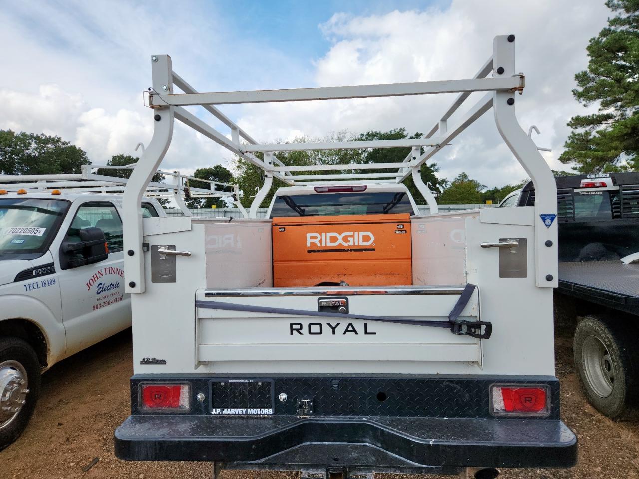 FORD F-550 SUPER DUTY