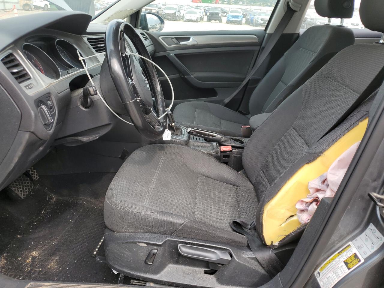 Lot #3318144368 2016 VOLKSWAGEN GOLF S/SE