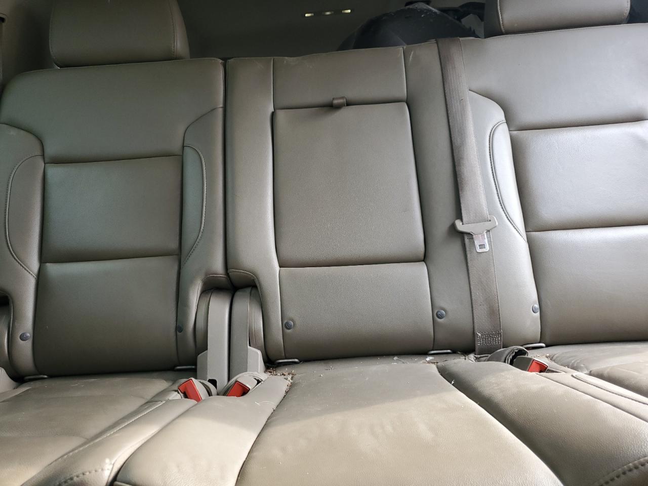 CHEVROLET SUBURBAN K1500 LT