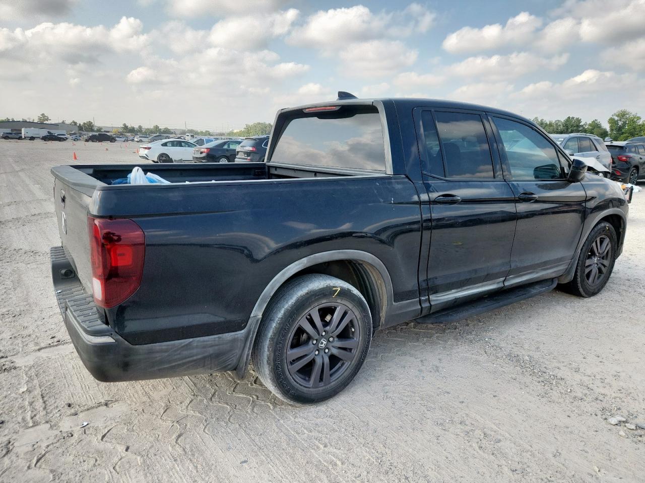 HONDA RIDGELINE SPORT
