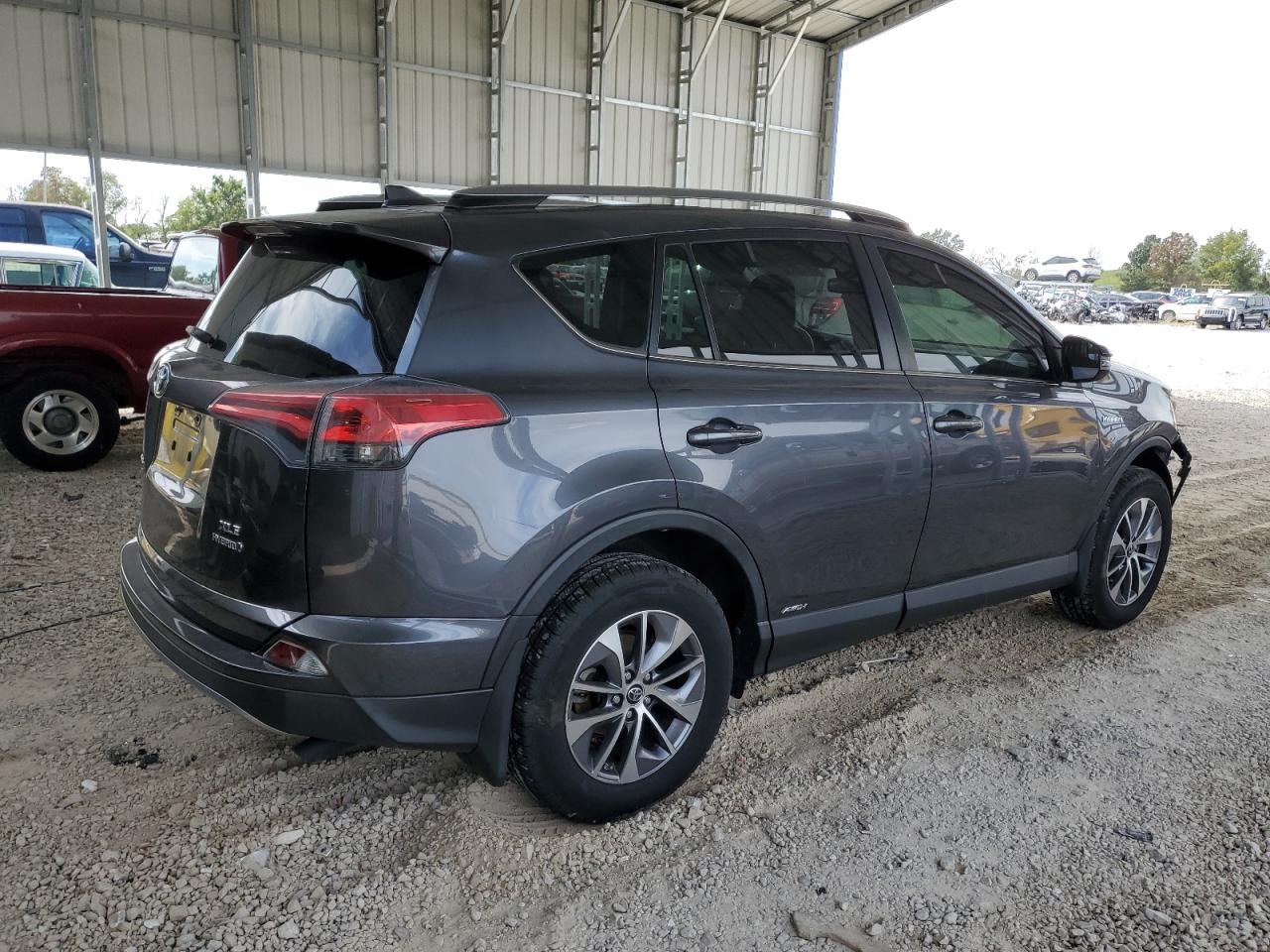 TOYOTA RAV4 LE