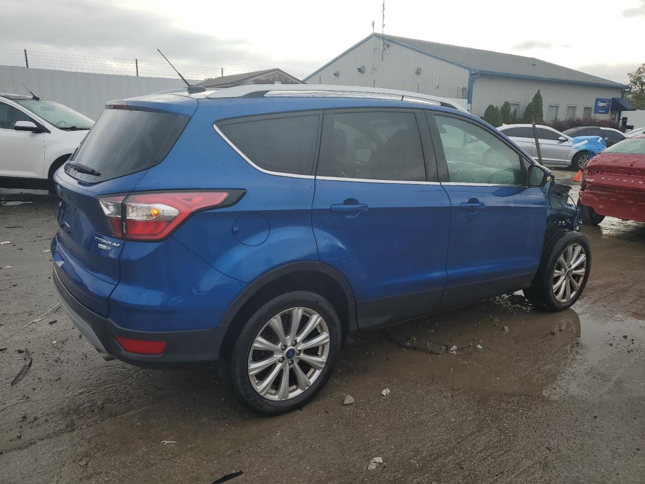 FORD ESCAPE TITANIUM