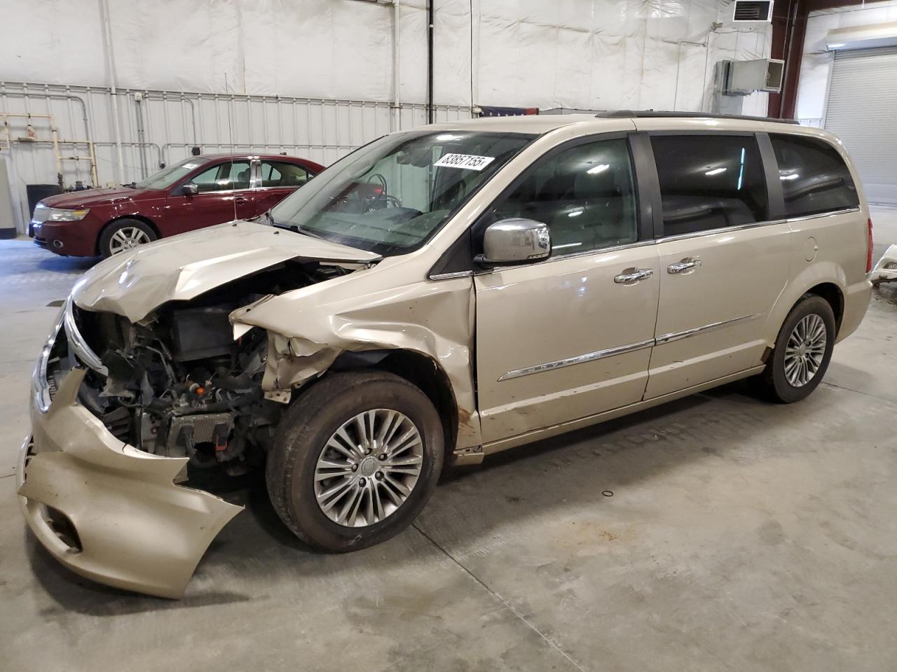 CHRYSLER TOWN & COUNTRY TOURING L