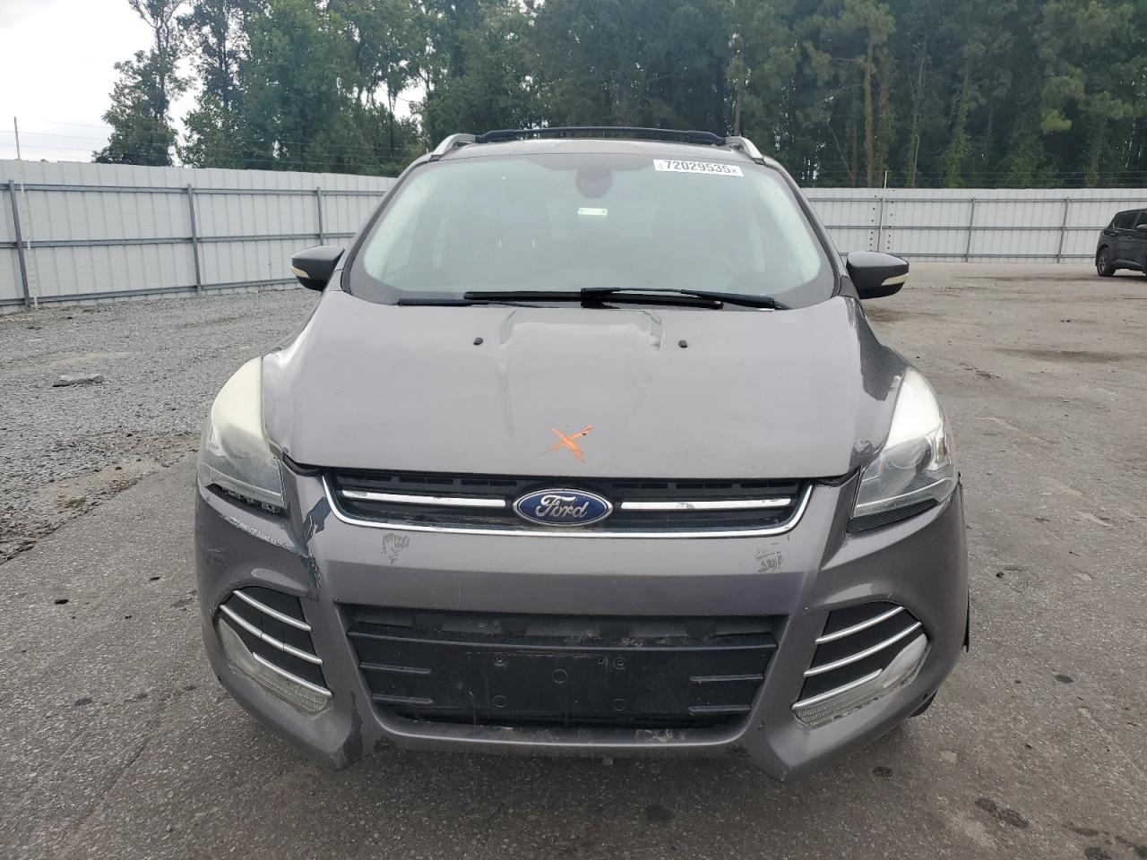 FORD ESCAPE TITANIUM