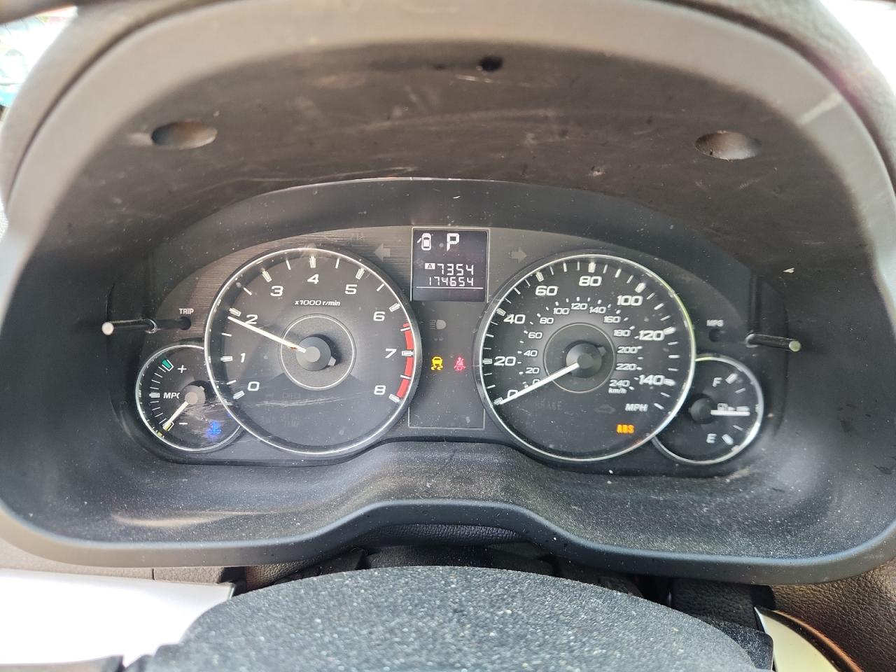 SUBARU LEGACY 2.5I PREMIUM