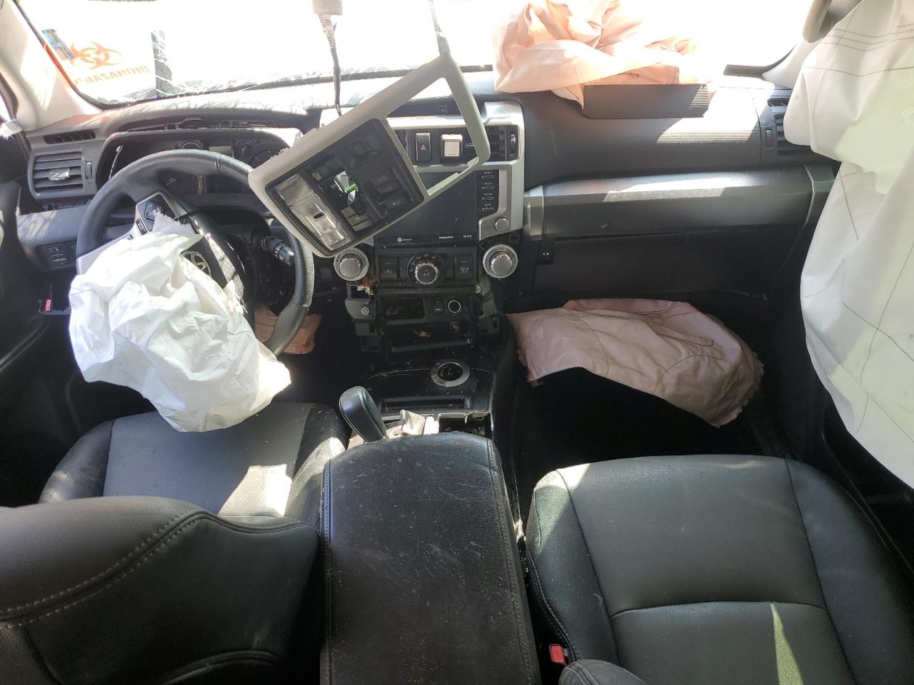 TOYOTA 4RUNNER SR5/SR5 PREMIUM