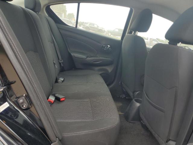 2019 NISSAN VERSA S 3N1CN7AP8KL813808
