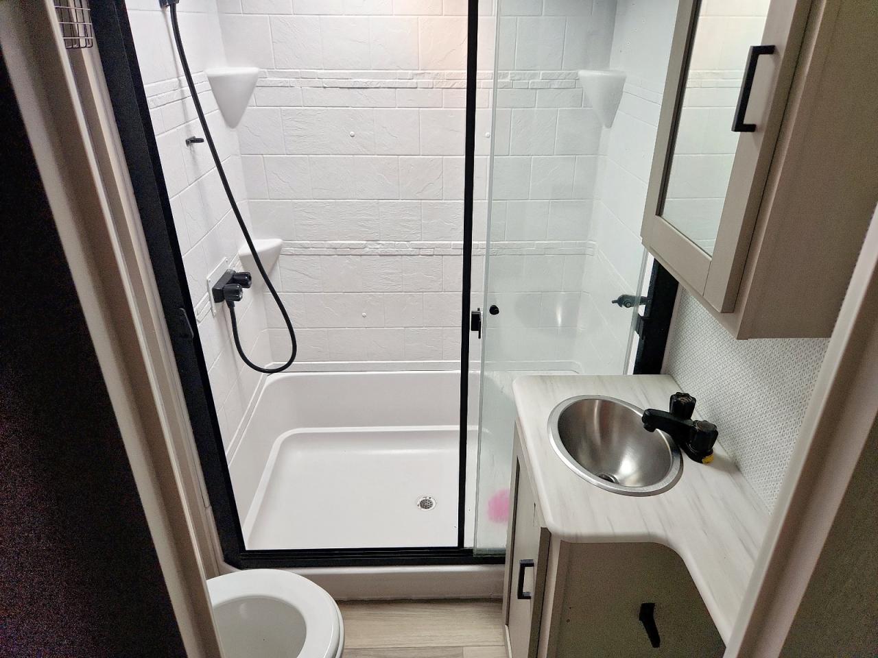 Lot #3246903230 2023 SALEM HEMISPHERE