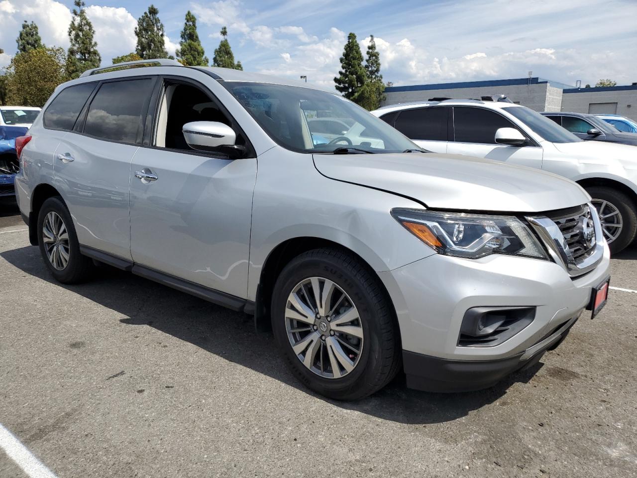 NISSAN PATHFINDER S