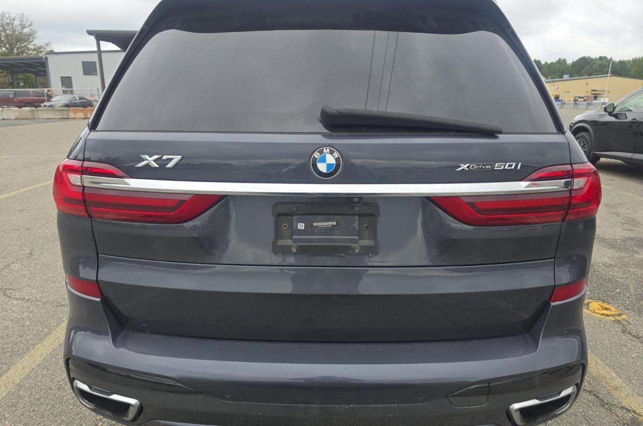 BMW X7 XDRIVE50I
