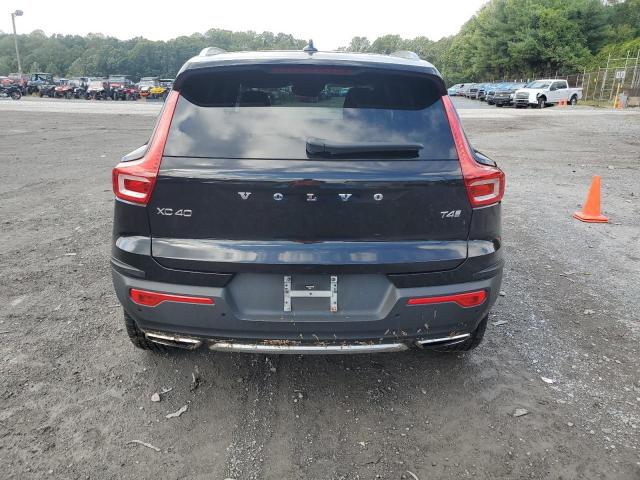 2019 VOLVO XC40 T4 IN YV4AC2HLXK2074598