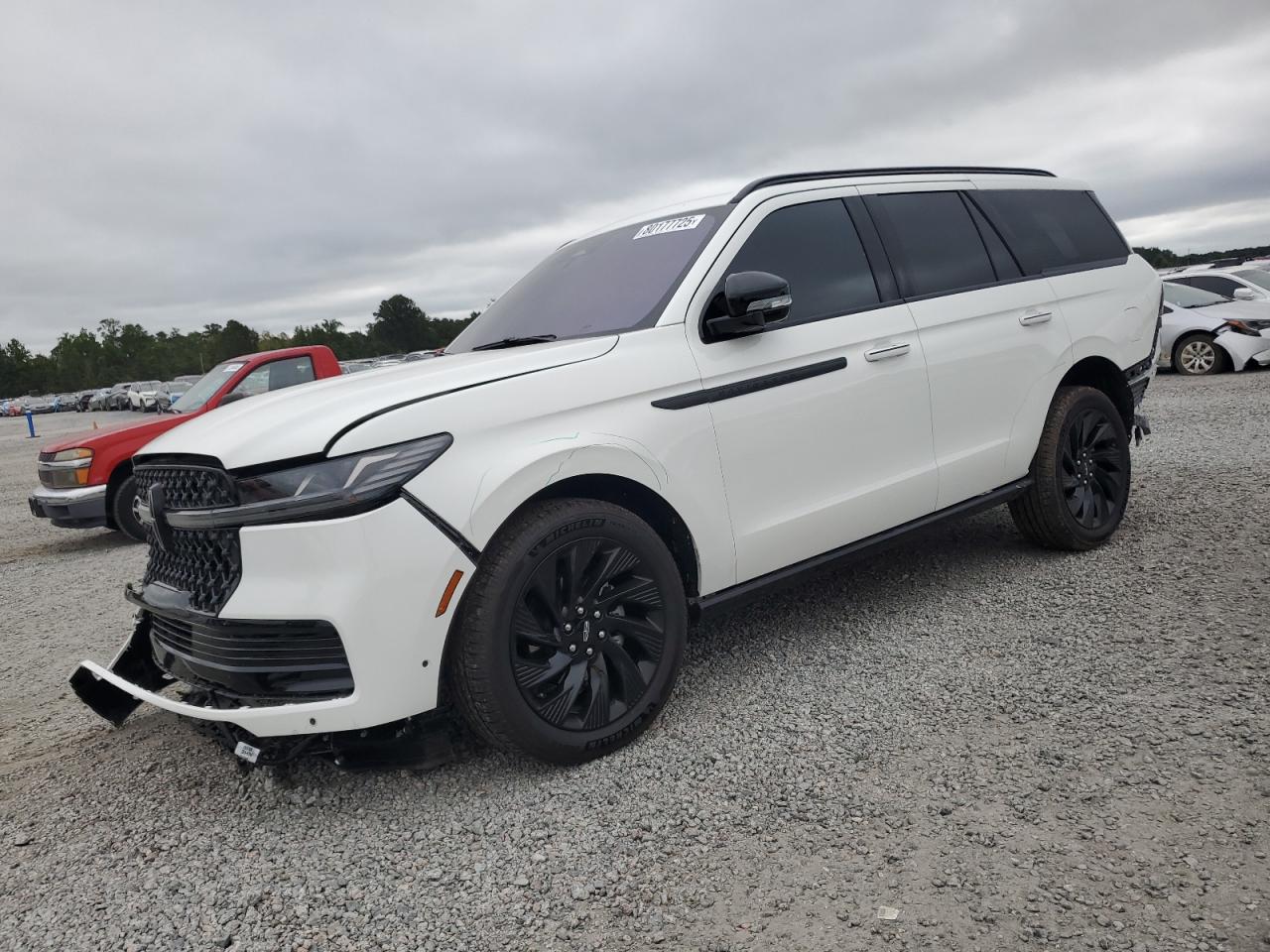 LINCOLN NAVIGATOR RESERVE