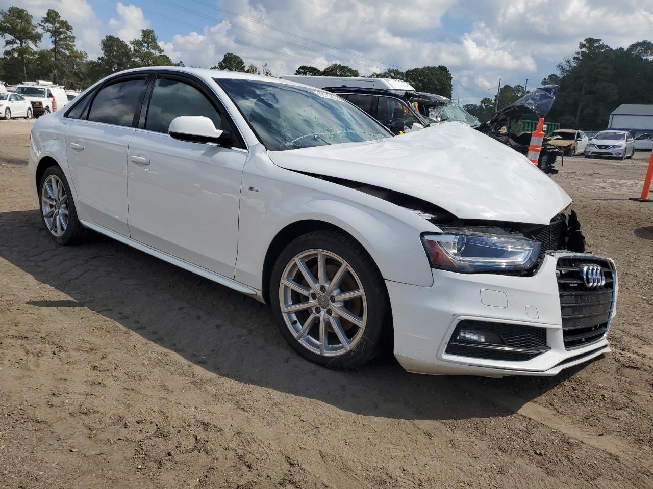 AUDI A4 PREMIUM PLUS