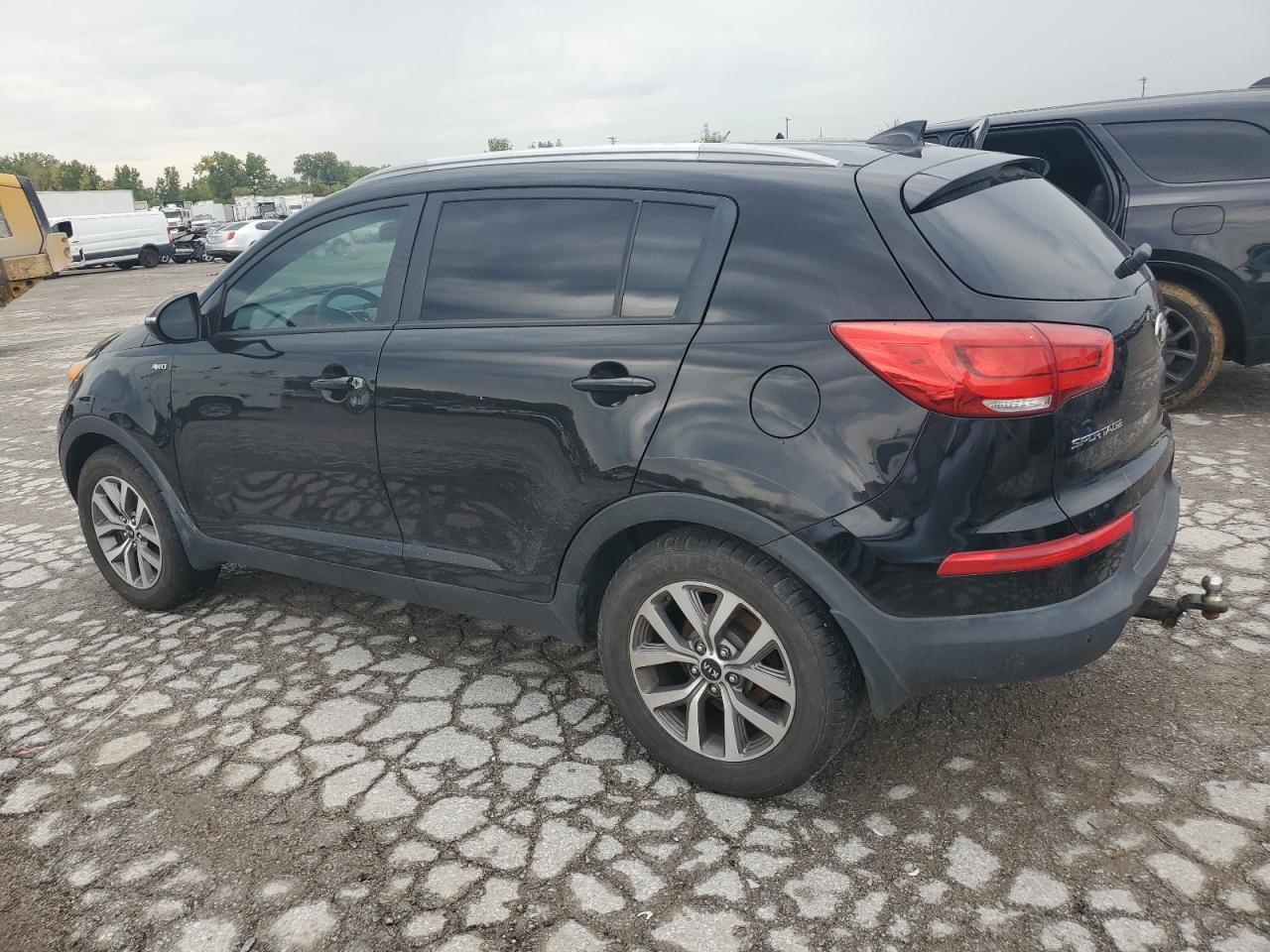 KIA SPORTAGE LX