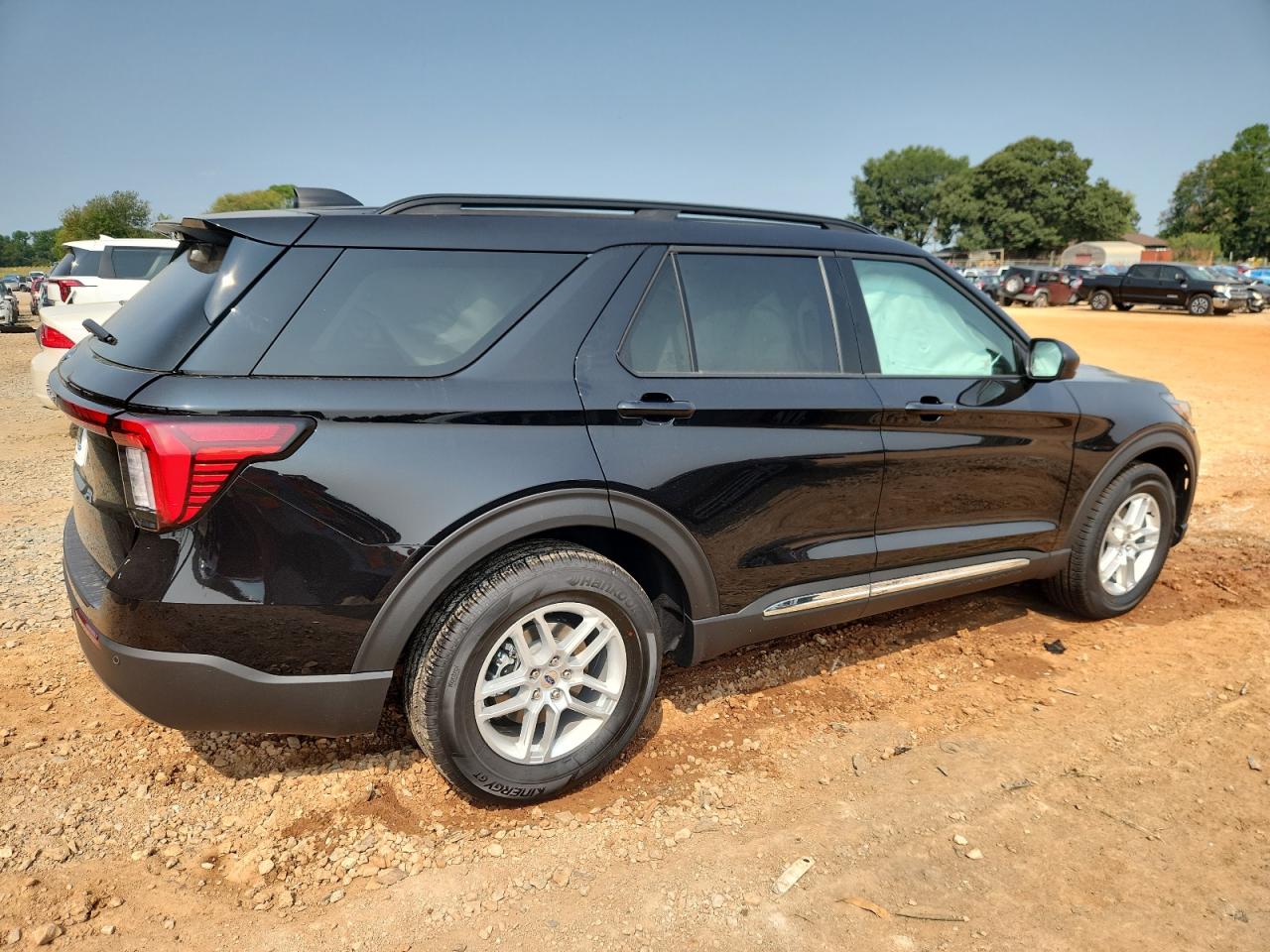 FORD EXPLORER ACTIVE