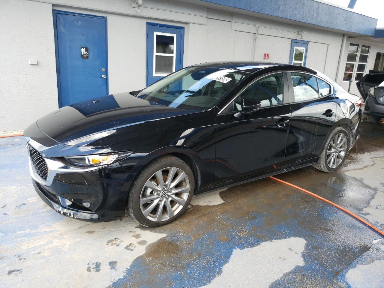MAZDA 3 PREFERRED